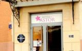 Hotel Suresnes Internet: 2 Sterne Astor In Suresnes, 50 Zimmer, Paris Und ...