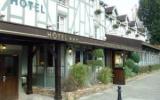 Hotel Frankreich: 3 Sterne Auberge Du Cheval Blanc In Jossigny Mit 19 Zimmern, ...