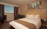 Hotel Pretoria Gauteng Parkplatz: Holiday Inn Express Pretoria Sunnypark ...