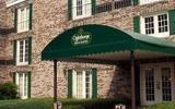 Hotel Savannah Georgien Pool: 2 Sterne Oglethorpe Inn & Suites In Savannah ...