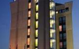 Hotel Rom Lazio: Express By Holiday Inn Rome East Mit 86 Zimmern Und 3 Sternen, ...