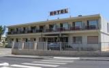 Hotel Istres Parkplatz: Hôtel Le Peyreguet In Istres Mit 23 Zimmern Und 2 ...