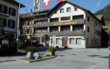 Hotel Bern: 2 Sterne Sporthotel Krone In Zweisimmen , 18 Zimmer, Berner ...