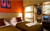 Hotel Brabant Parkplatz: Martin's Lodge In Waterloo Mit 29 Zimmern Und 3 ...