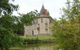 Ferienhaus Frankreich: Gîte Château Neureux In Lurcy Lévis, Auvergne Für ...
