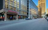 Hotelwisconsin: Hampton Inn & Suites Milwaukee Downtown In Milwaukee ...