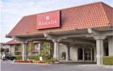 Hotel Fresno Kalifornien Whirlpool: 3 Sterne Ramada University Fresno In ...