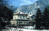 Hotel Matten Bei Interlaken Parkplatz: Budget Waldhotel Unspunnen In ...
