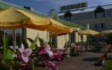 Hotel Carentan Angeln: 2 Sterne Kyriad Hotel- Restaurant Carentan Mit 36 ...