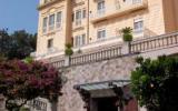 Hotel Kampanien: Hotel Antiche Mura In Sorrento Mit 46 Zimmern Und 4 Sternen, ...