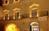 Hotel Matera Basilicata: Palazzo Gattini Luxury Hotel In Matera Mit 20 ...