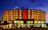 Hotel Emilia Romagna Klimaanlage: 4 Sterne Le Méridien Rimini, 110 Zimmer, ...