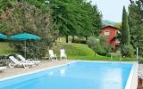 Ferienanlage Toscana: La Vignola: Anlage Mit Pool Für 8 Personen In Barga ...