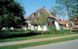 Residenz Kormoran: Ferienanlage für 4 Personen in Prerow, Ostsee: Mecklenburg