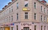 Hotel Wien Wien: 3 Sterne Hotel Mate Dependance In Vienna, 47 Zimmer, Wien Und ...