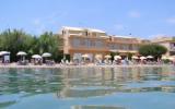 Hotel Griechenland Parkplatz: Christina Hotel In Mesongí (Corfu) Mit 16 ...
