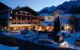 Hotel Toblach Trentino Alto Adige Parkplatz: Romantik Hotel Santer In ...