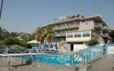 Hotel Aci Castello: Hotel Lachea In Acicastello (Catania) Mit 36 Zimmern Und 3 ...