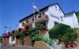 Hotel Klotten: Hotel-Restaurant-Weingut Kapellenhof In Klotten Mit 14 ...