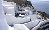 Hotel Griechenland: Ikies Traditional Houses In Oia Mit 11 Zimmern Und 4 ...