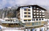 Hotel Tirol: Hotel Waldfriede In Fügen (Zillertal) Für 4 Personen 