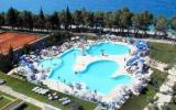Hotel Kroatien: 3 Sterne Bluesun Hotel Neptun In Tučepi , 254 Zimmer, ...