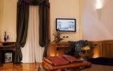 Zimmer Lazio: Relais Conte Di Cavour In Rome Mit 9 Zimmern, Rom Und Umland, Röm, ...