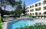 Hotel Valbonne: Novotel Sophia Antipolis In Valbonne Mit 97 Zimmern Und 3 ...