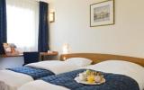 Hotel Rhone Alpes: Mercure Lyon Est Chaponnay Mit 77 Zimmern Und 3 Sternen, ...