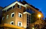 Hotelkatalonien: 4 Sterne Turo De Vilana In Barcelona , 20 Zimmer, Katalonien, ...