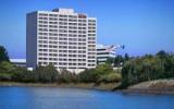 Hotelkalifornien: 4 Sterne Hilton San Francisco Airport Hotel In Burlingame ...