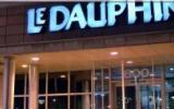 Hotel Drummondville Parkplatz: 4 Sterne Hotel & Suites Le Dauphin In ...