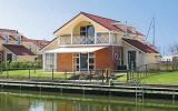Ferienhaus Workum Whirlpool: Ferienhaus It Soal Waterpark-Waterlelie In ...