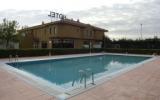 Hotel Spanien Pool: 3 Sterne Zenit Calahorra, 30 Zimmer, La Rioja, Iberische ...