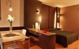 Hotel Italien: 4 Sterne Wall Art In Prato, 63 Zimmer, Toskana Innenland, ...