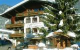 Hotel Tirol Parkplatz: Hotel Heigenhauser In Waidring Mit 30 Zimmern Und 3 ...