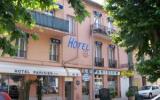 Hotel Menton: Hotel Parisien In Menton Mit 15 Zimmern Und 2 Sternen, Riviera, ...