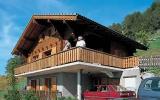 Ferienhaus Schweiz: Chalets Les Tchoueilles I: Ferienhaus Für 12 Personen In ...