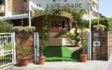 Hotel Toscana: Hotel Esplanade In Marina Di Pietrasanta (Lucca) Mit 33 Zimmern ...