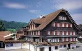 Hotel Berner Oberland : 1 Sterne Kreuz In Malters Mit 25 Zimmern, Luzern Und ...