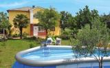 Ferienanlage Kroatien Pool: Landhaus Mima: Anlage Mit Pool Für 5 Personen In ...