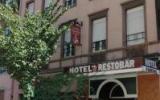 Hotel Frankreich: Hotel Le Petit Trianon In Strasbourg Mit 25 Zimmern Und 2 ...