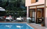 Hotel Garda Venetien: Hotel Villa Ca' Nova In Garda (Verona) Mit 19 Zimmern Und ...