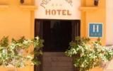 Hotel Spanien: 2 Sterne Hotel Pozo Del Duque 2 In Zahara De Los Atunes, 12 Zimmer, ...