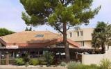 Hotel Montfavet Internet: 2 Sterne Ibis Avignon Sud In Montfavet Mit 95 ...