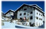 Hotel Schweiz Solarium: Schlosshotel Chastè In Tarasp Mit 19 Zimmern Und 4 ...