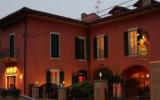 Hotel Italien: 3 Sterne La Locanda Del Melograno In Moncalvo (Asti) Mit 9 ...