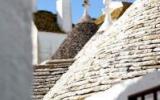 Hotel Alberobello Internet: Le Alcove - Luxury Resort Nei Trulli In ...
