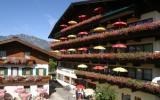 Hotel Tirol: 3 Sterne Hotel Tiroler Adler In Waidring Mit 31 Zimmern, Tirol, St. ...