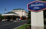 Hotel Milwaukee Wisconsin: 3 Sterne Hampton Inn Milwaukee Northwest In ...